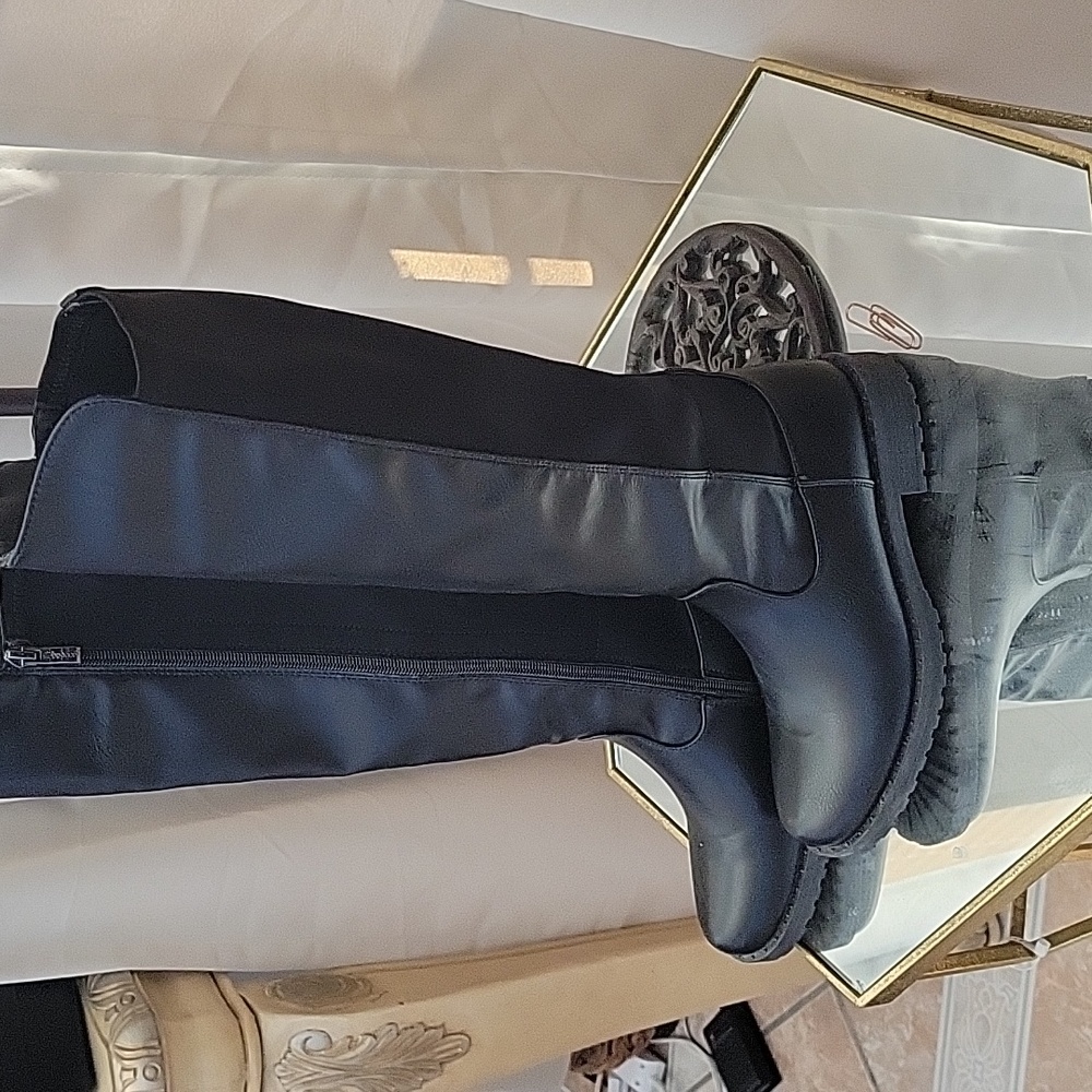 Black boots